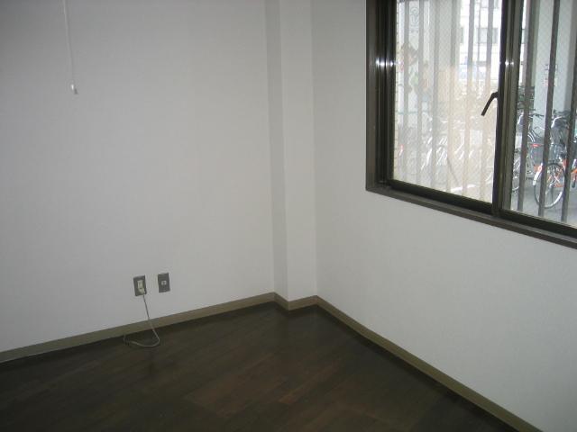 Living and room. Western-style 4