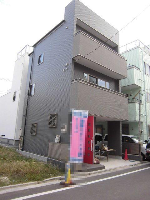 Local appearance photo. This appearance