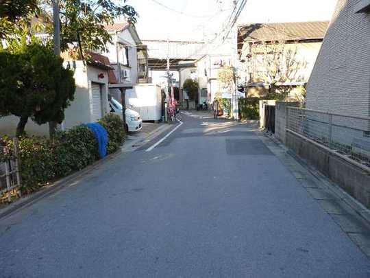 Local land photo. Southeast side about 6.3m public road photo