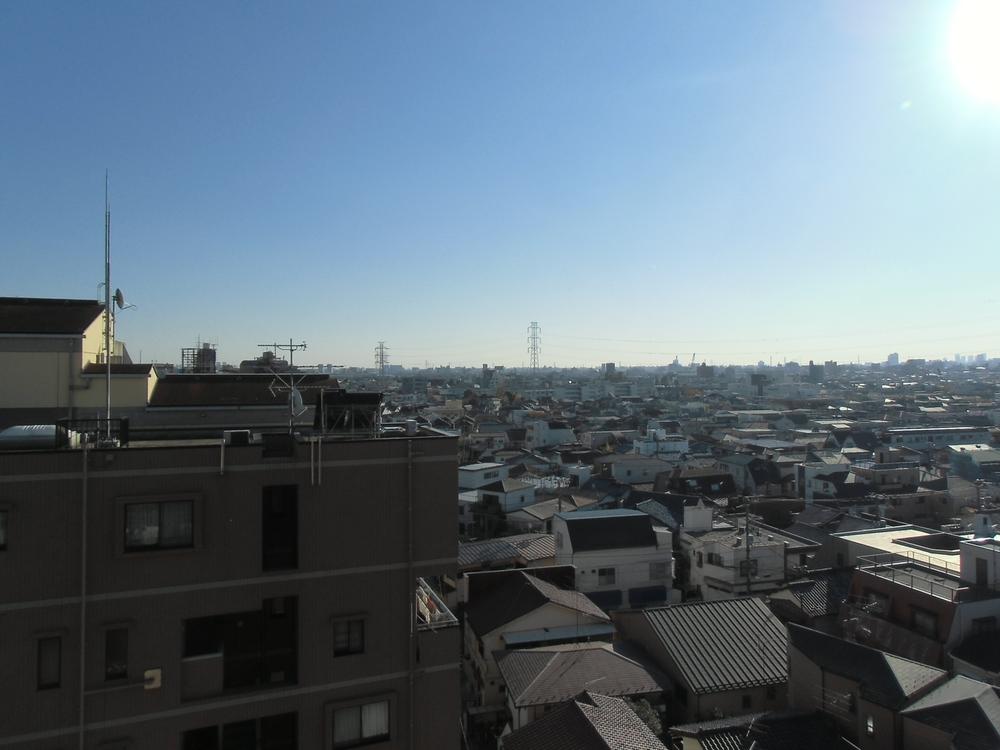 View photos from the dwelling unit. ■ Per 9 floor, View ・ Day good
