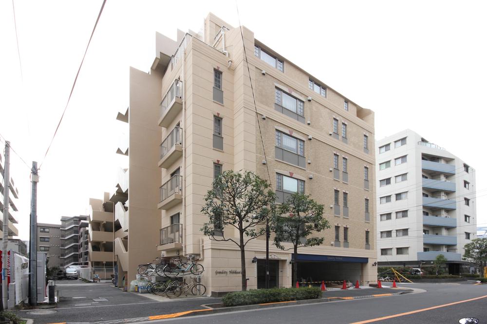 Local appearance photo. Local appearance