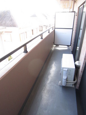 Balcony. Spacious balcony