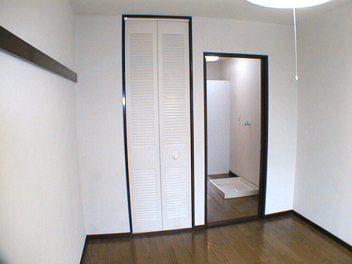 Receipt. Storage closed