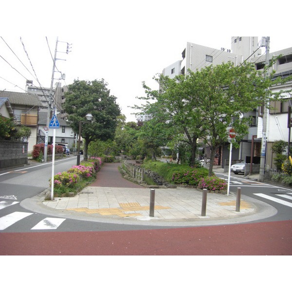 park. 459m until Ukita No. 2 Park (park)