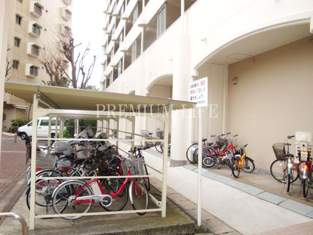 Other common areas. Place for storing bicycles