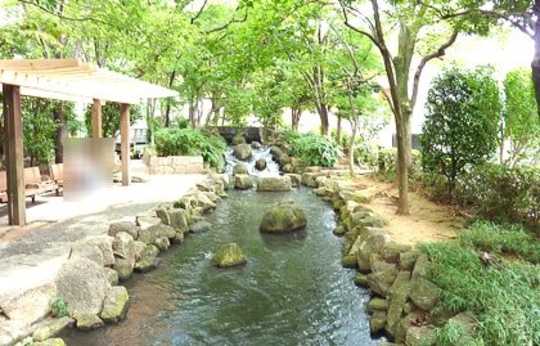 Local land photo. About 150m up to municipal Komatsugawa Sakaigawa water park