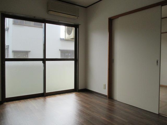 Living and room. Western style room