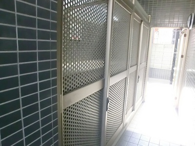 Other common areas. Garbage is yard. 