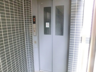 Other common areas. Elevator