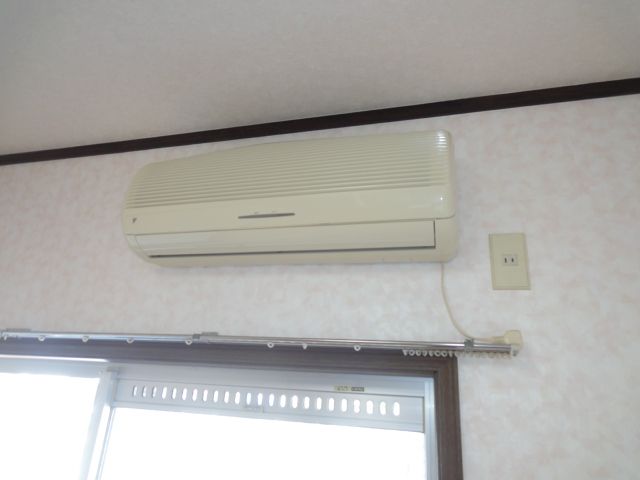 Other Equipment. Happy air conditioning equipment ☆