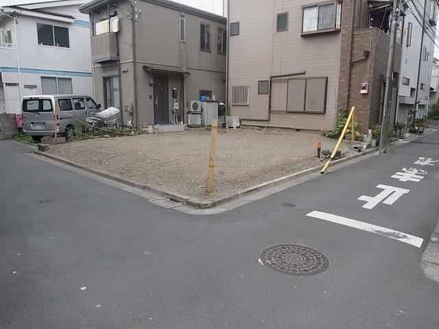 Local land photo. No construction conditions