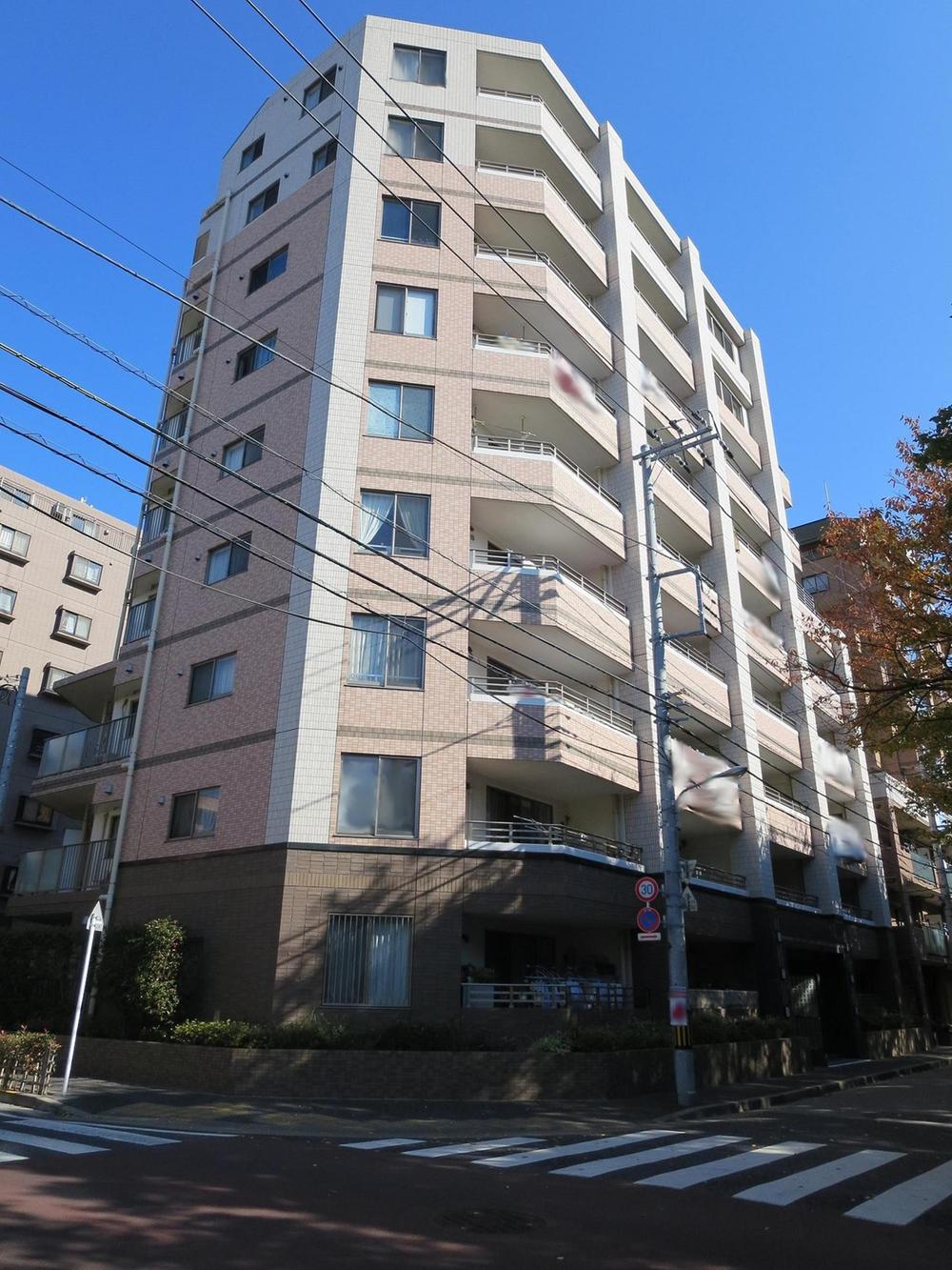 Local appearance photo