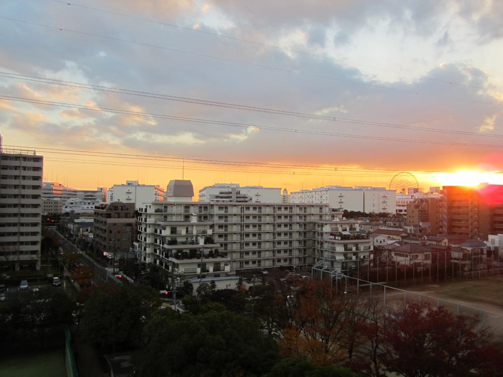 View photos from the dwelling unit