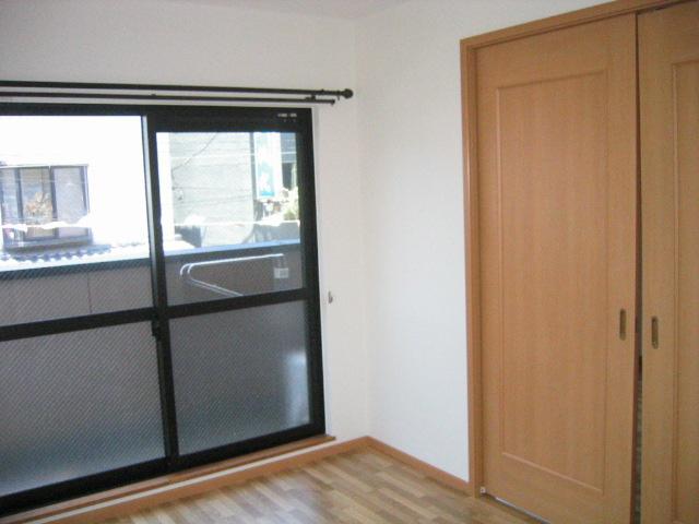 Living and room. Western-style 2