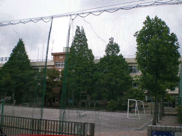 Primary school. Municipal Hirai 580m up to elementary school (elementary school)