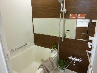 Bathroom. ~ Heisei 25 December new interior renovation completed ~ Add cooked ・ Bathroom dryer with unit bus