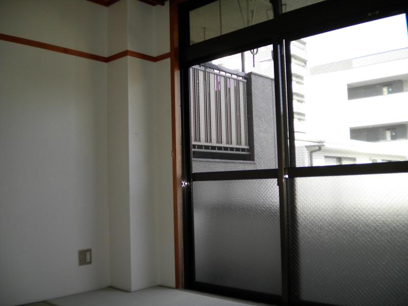 Living and room. Japanese-style room 1