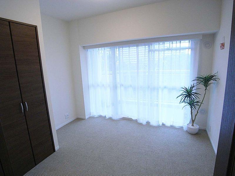 Other. Western-style 5 Pledge