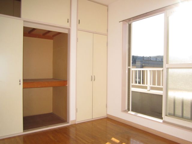 Living and room. room