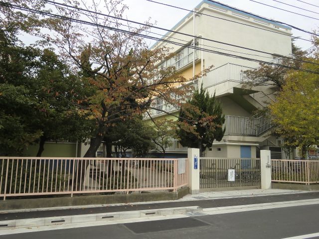 Primary school. Ward Shimokamada up to elementary school (elementary school) 190m