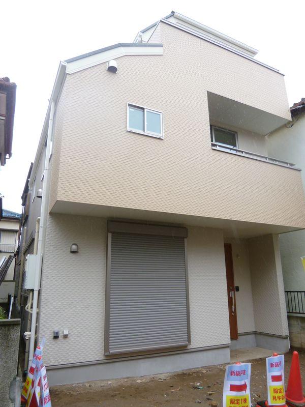 Local appearance photo. 2013 September shooting