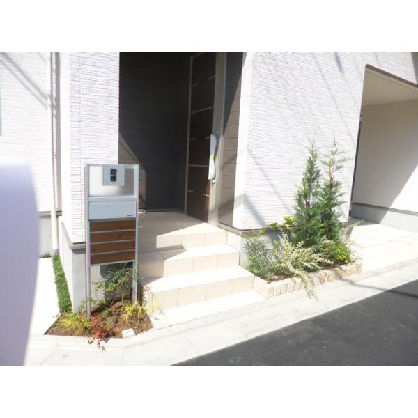 Local appearance photo