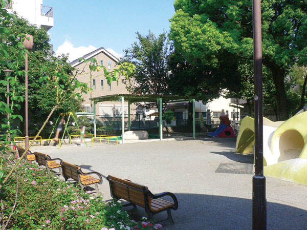 Surrounding environment. Nishikoiwa Park (a 10-minute walk / About 800m)