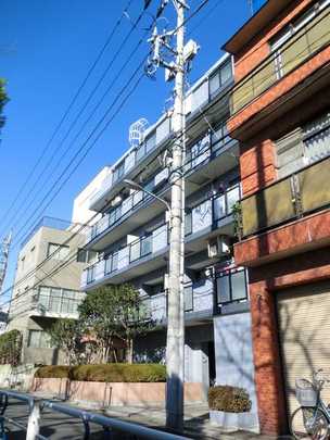 Local appearance photo