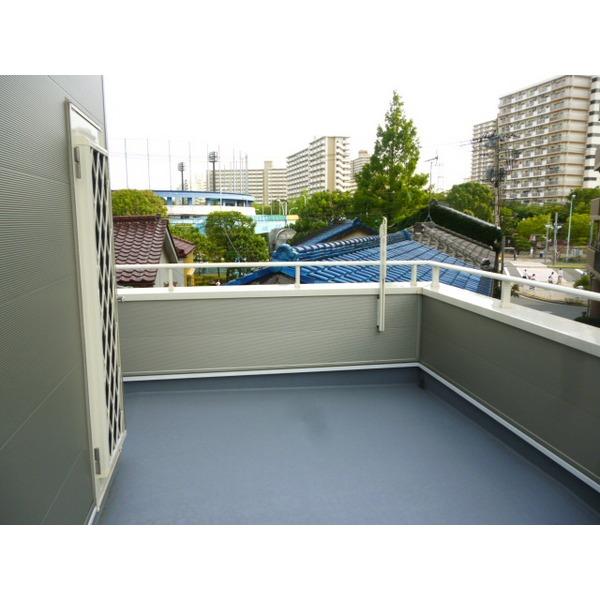 View photos from the dwelling unit