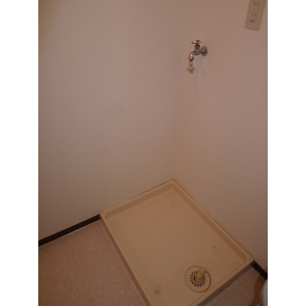 Other room space. Separate room