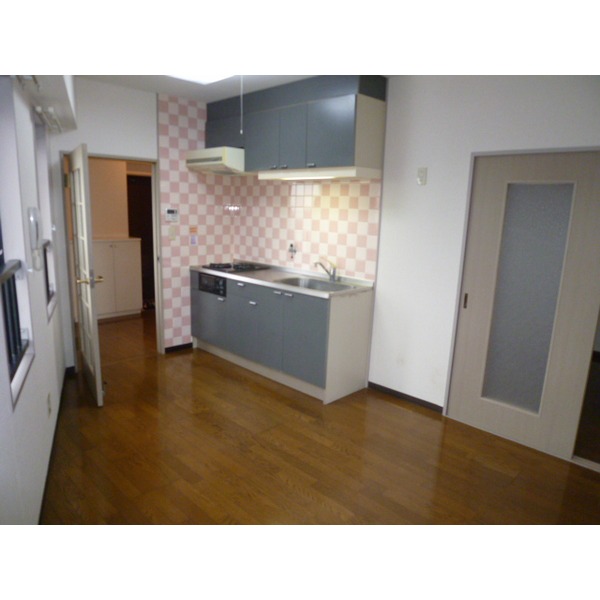 Living and room. Separate room