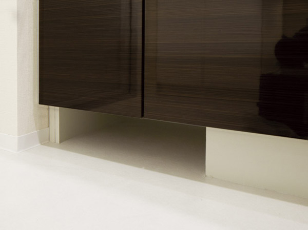 Bathing-wash room.  [Health meter storage space] Prepare the yard of the health meter dedicated to vanity bottom. Take advantage of efficient space.