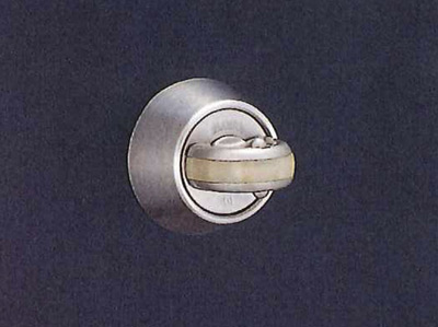 Security.  [Crime prevention thumb turn] As is the modus operandi of the burglar, along with picking "thumb turning" measures, Adopted a crime prevention thumb of CP specification. (Less than, All amenities are the same specification)