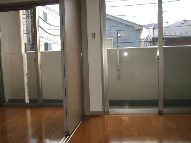 Living and room. DK1