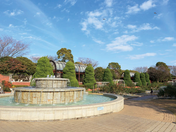 Surrounding environment. General Recreation Park (about 540m, 7-minute walk)