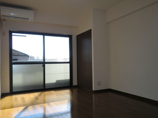 Living and room. Western style room