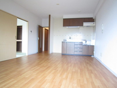 Living and room. Living 12 Pledge