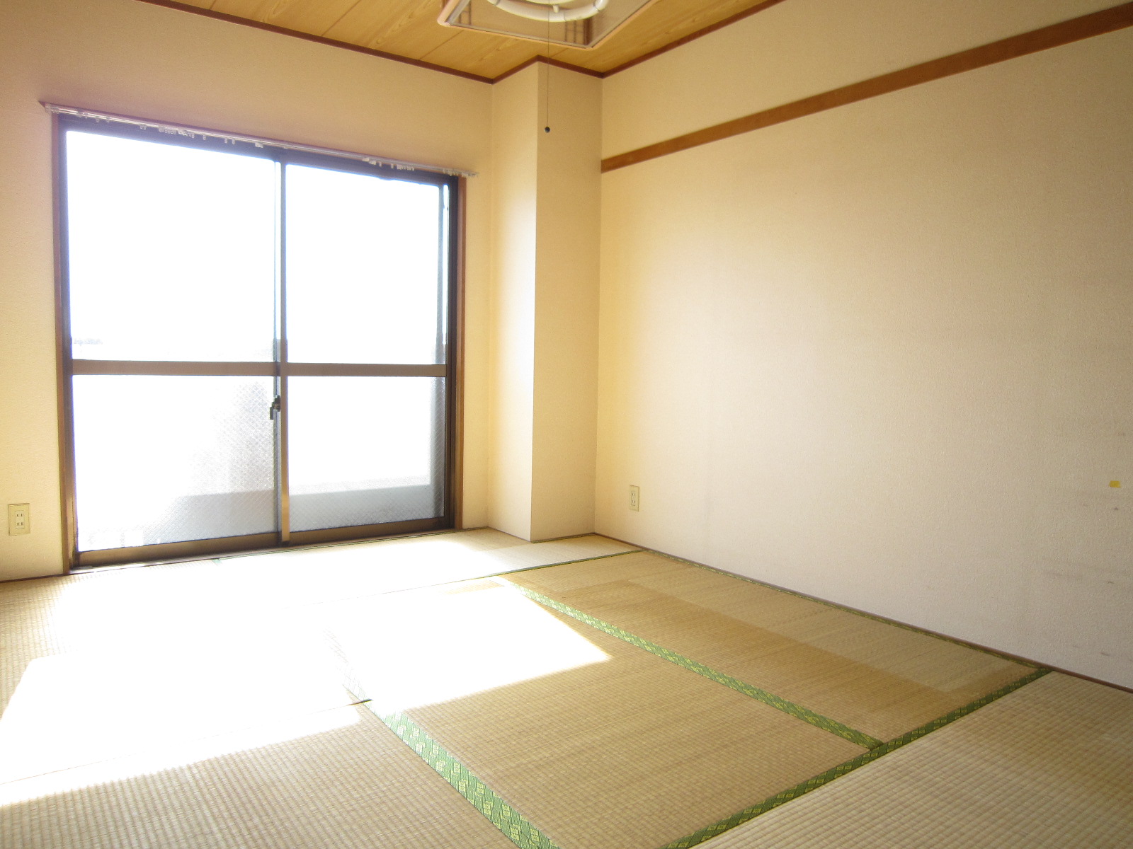 Other room space. Day is good! 