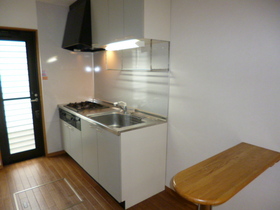 Kitchen. The width of the dishes will spread in the three-necked gas system Kitchen.