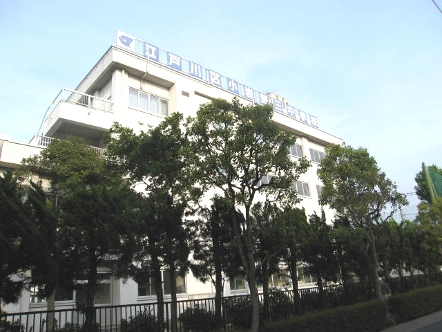 Junior high school. 636m to Koiwa third junior high school (junior high school)