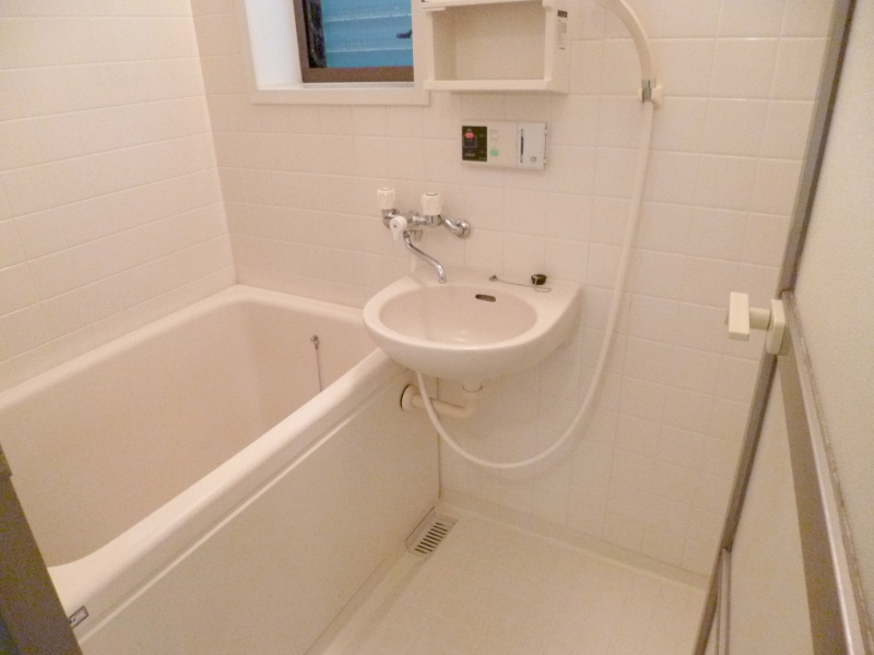 Bath. There is also a window in the reheating formula. 