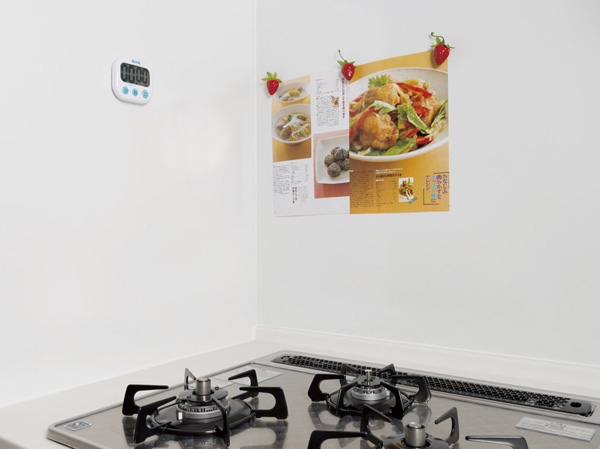 Kitchen.  [Enamel panel] Achieve a beautiful luster and texture with a simple enamel material to clean. And very convenient because the magnet can be used.