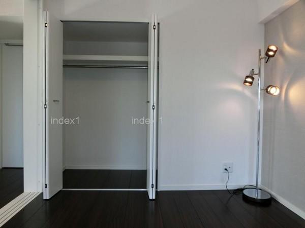 Receipt. It is also recommended for those housed rich and a lot of luggage