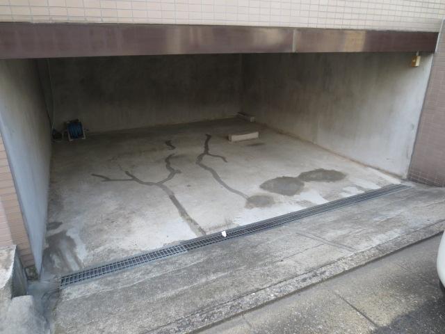 Parking lot. Built-in garage