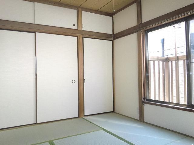 Living and room. room