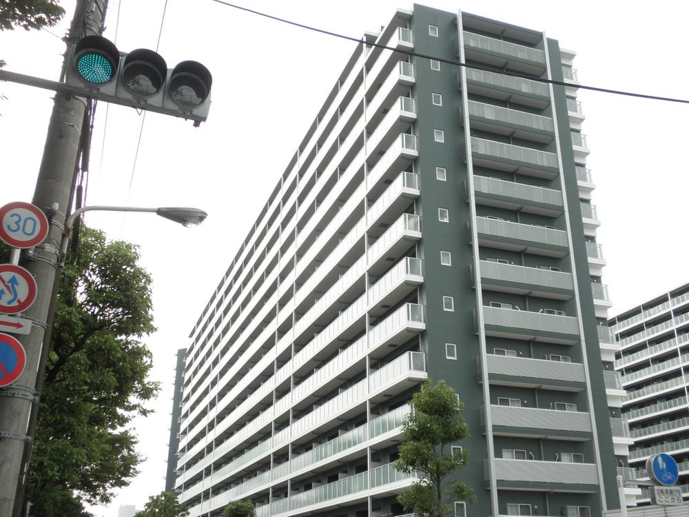 Local appearance photo