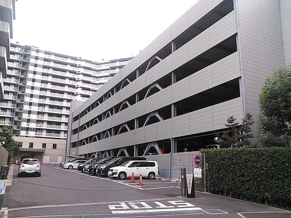 Parking lot. Akurasu Parking Building It is self-propelled parking