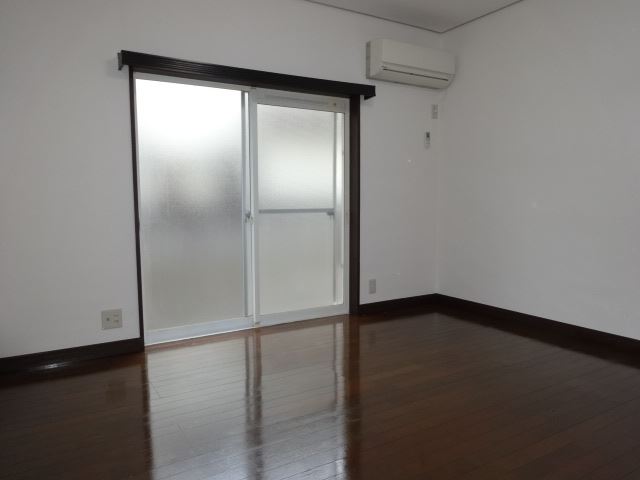 Living and room. room