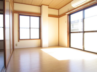 Living and room. 6 Pledge Western-style ・ Two-sided lighting