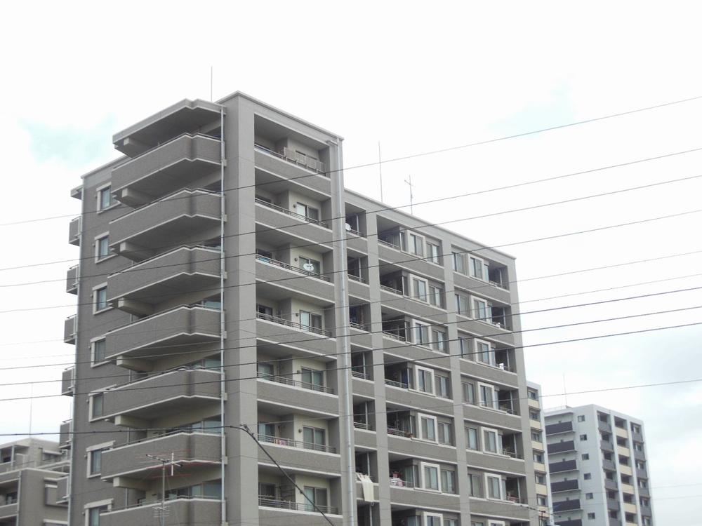 Local appearance photo. Local (11 May 2013) Shooting